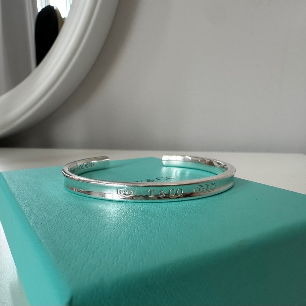 Tiffany&co 1837 narrow cuff
